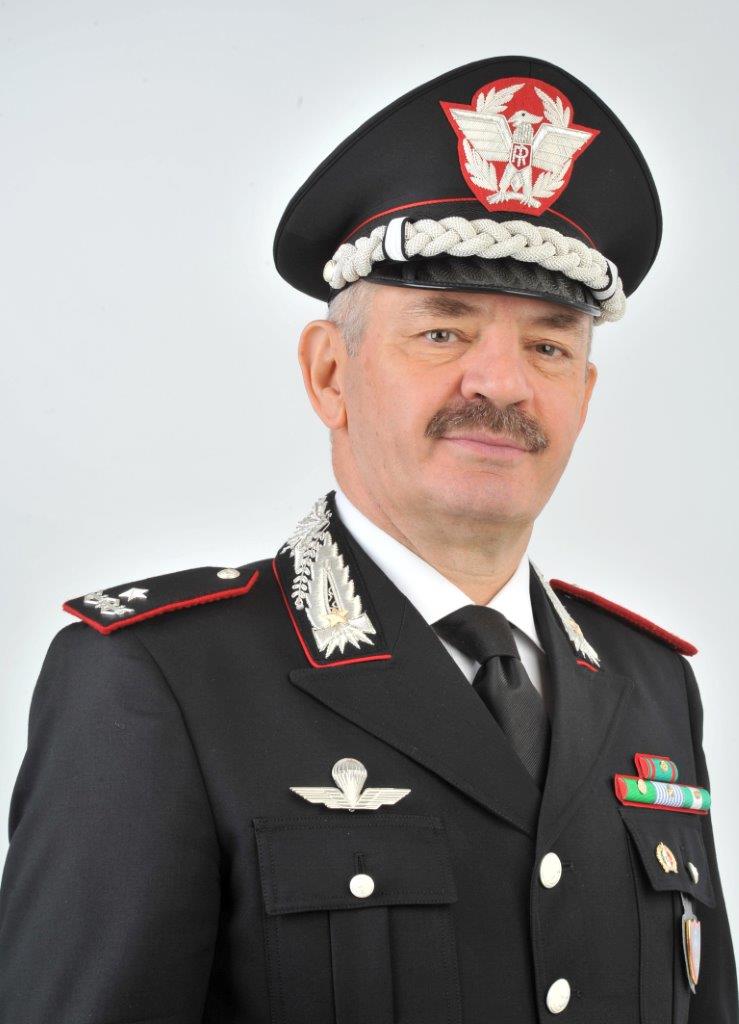 foto_articoli/meln4f3xaiv0hrn5ldtv7/Gen.B. Angolosanto Pasquale.jpg